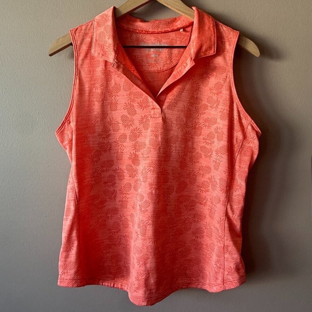 NWOT Tommy Bahama Islandzone Pineapple Print Women’s Sleeveless Top Coral XXS